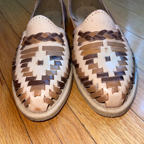 Woven Mexican Slip on shoes - Picture 4 of 4